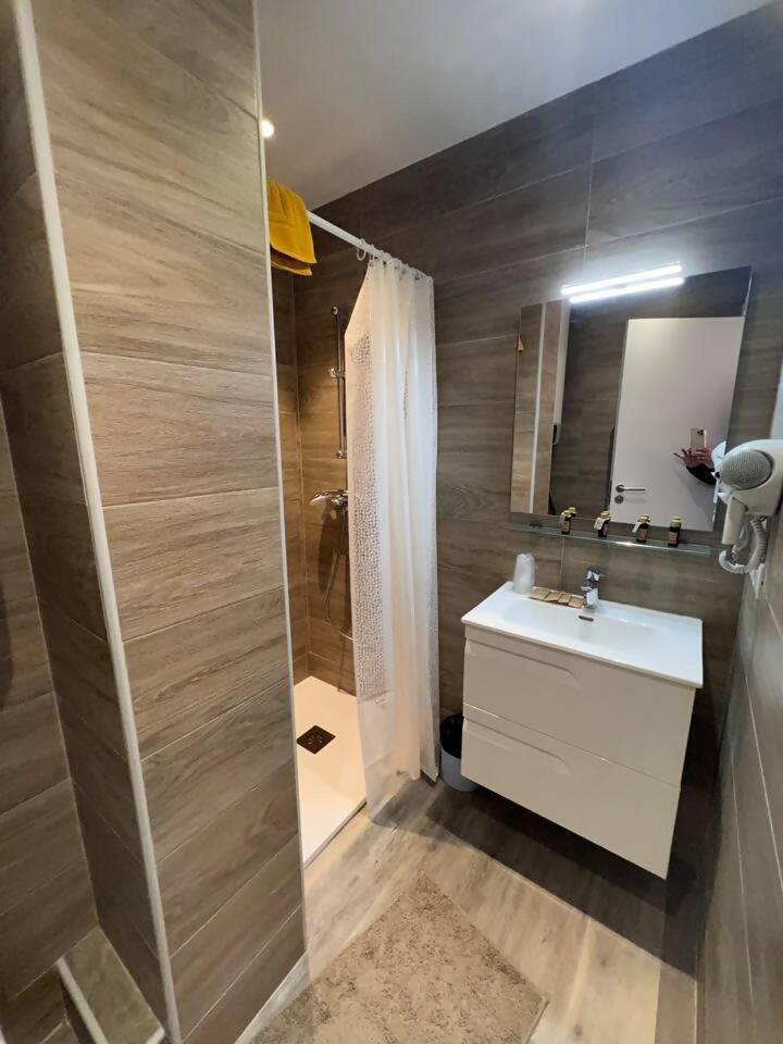 Sky 402 By Confortsky Apartment *
