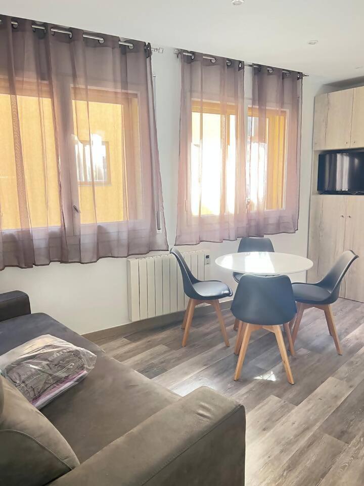Apartment Sky 402 By Confortsky